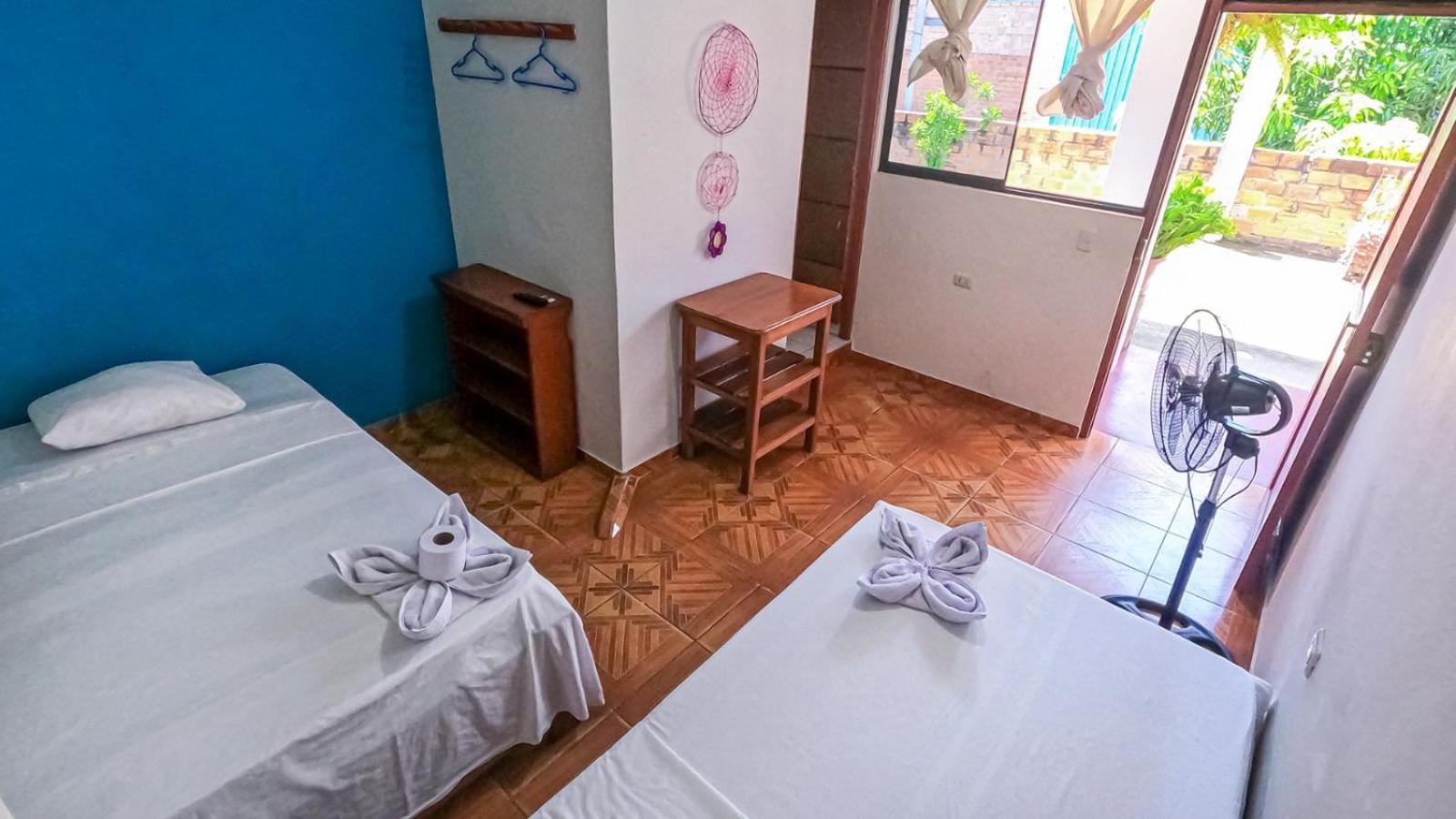 Shoffi'S House Backpackers Hotel ตาราโปโต ภายนอก รูปภาพ