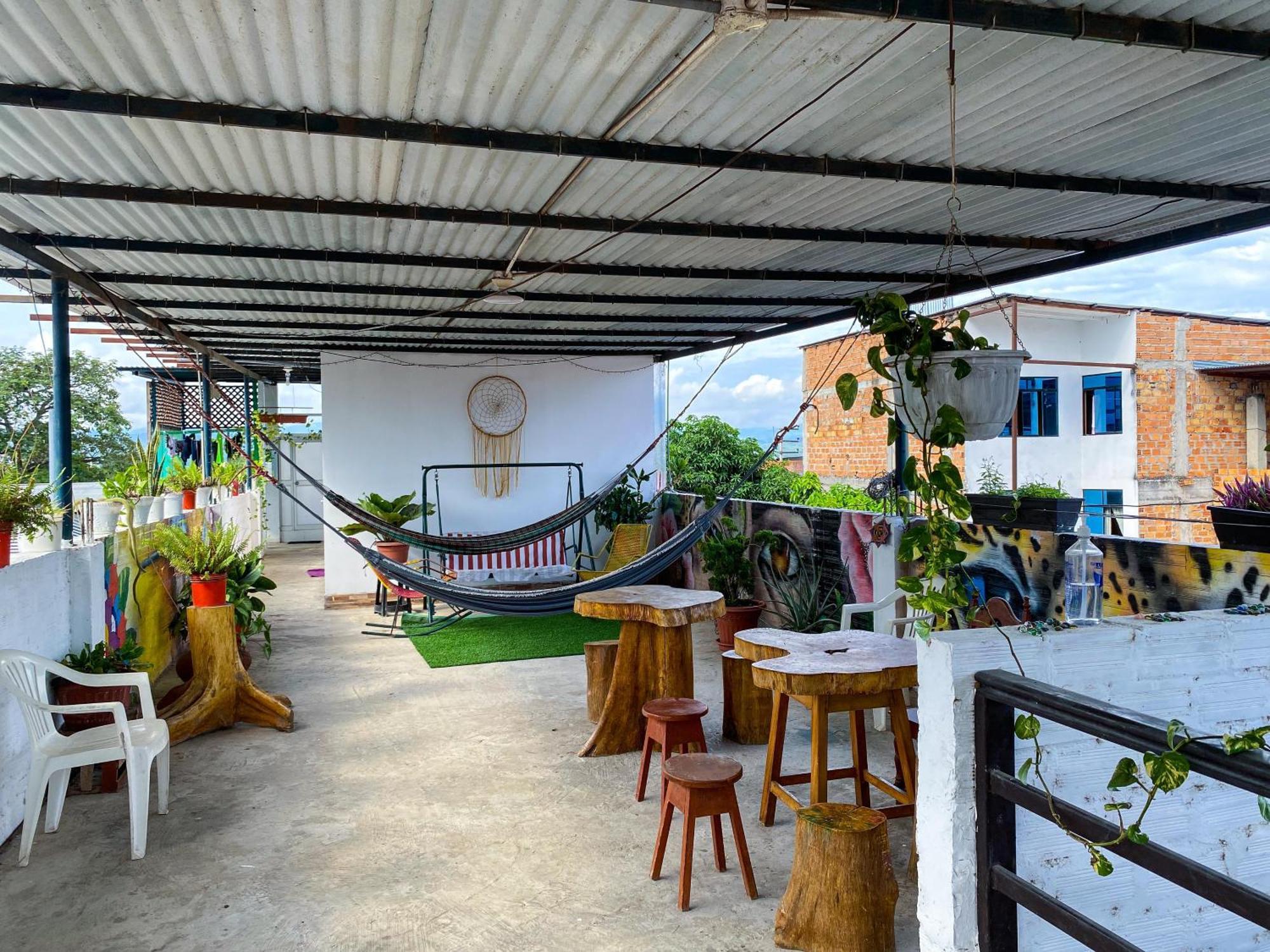 Shoffi'S House Backpackers Hotel ตาราโปโต ภายนอก รูปภาพ